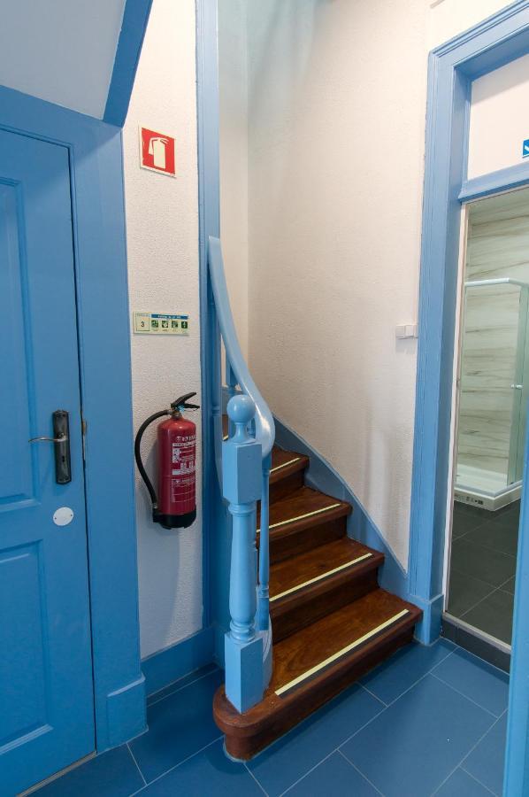 Change The World Hostels - Cascais - Ештуріл Екстер'єр фото